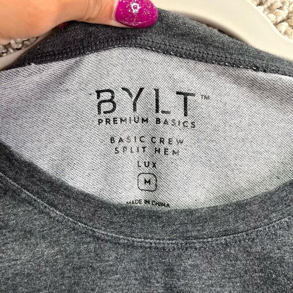 BYLT T-Shirt Men’s Medium Dark Gray Basic Crew Neck Split Hem Lux Short Sleeve - Picture 3 of 7